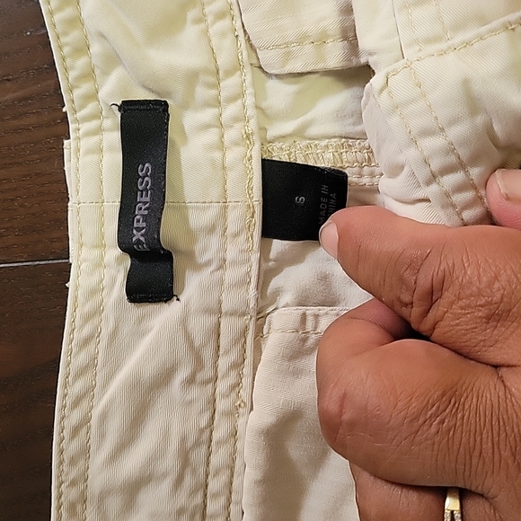 Express Khaki Shorts Sz 6 - Picture 3 of 4